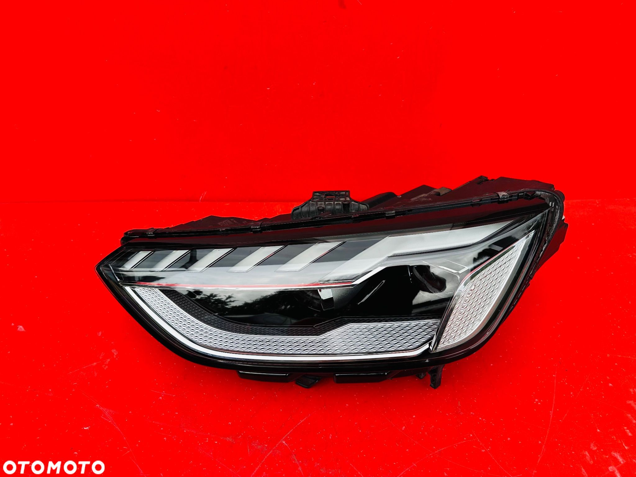LAMPA LEWA AUDI A4 B9 8W0 LIFT FULL LED MATRIX BDB 8W0941035E - 1