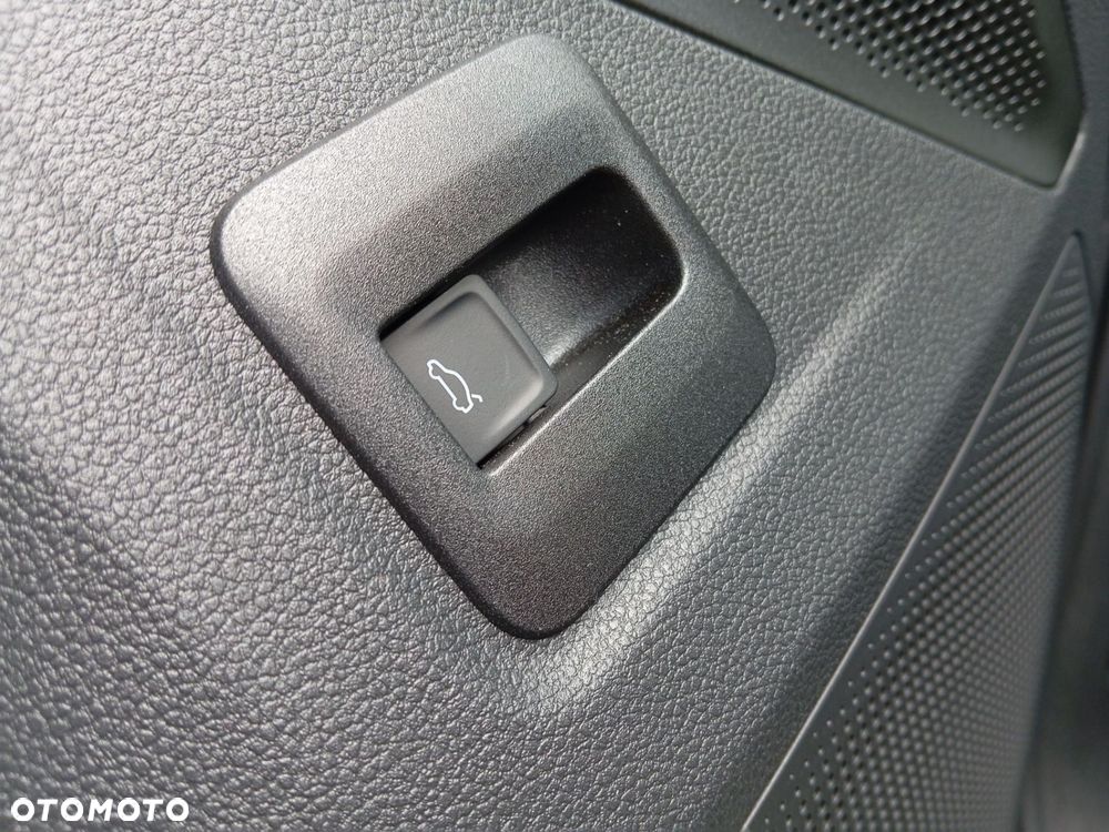 Volkswagen Tiguan - 15