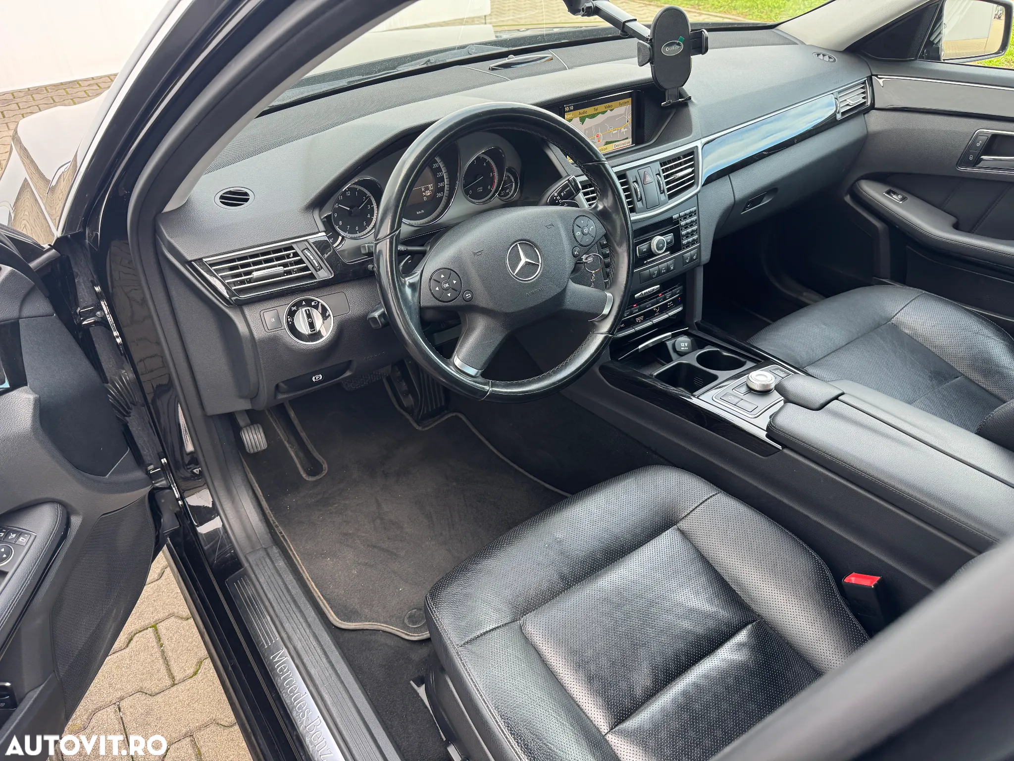 Mercedes-Benz E 350 CDI DPF BlueEFFICIENCY 7G-TRONIC Avantgarde - 11