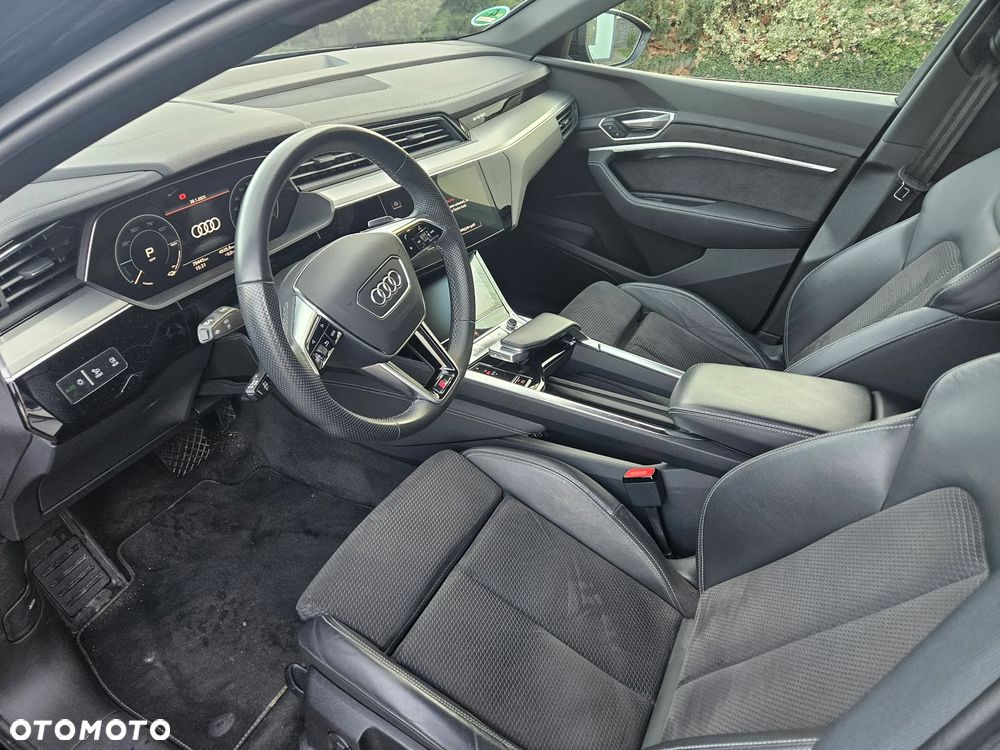 Audi e-tron 50 Quattro - 15
