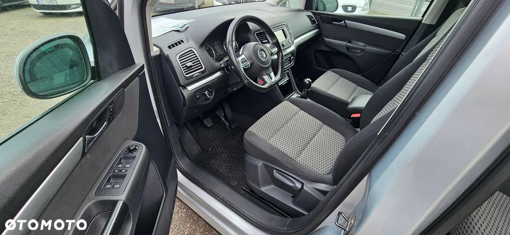 Volkswagen Sharan 2.0 TDI Highline - 8