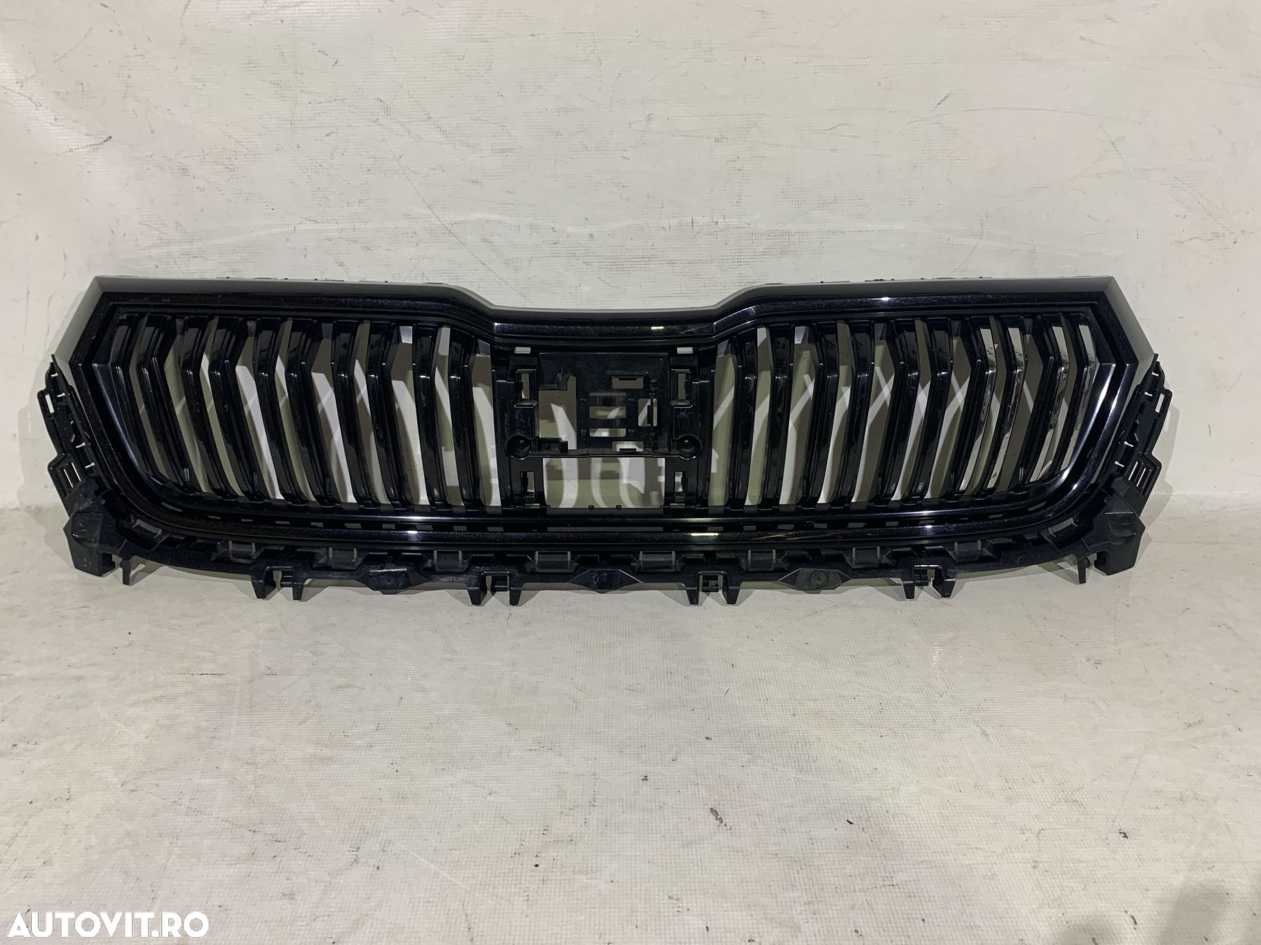 Grila radiator Skoda Kodiaq facelift, 2021, 2022, 2023, 2024, cod origine OE 565853653J. - 1