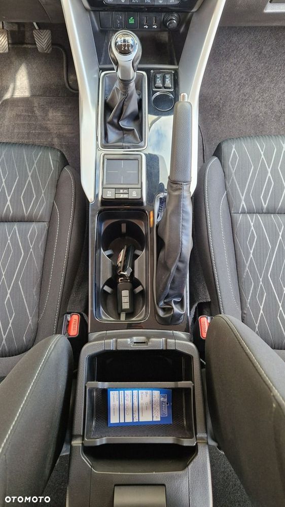 Mitsubishi Eclipse Cross - 32