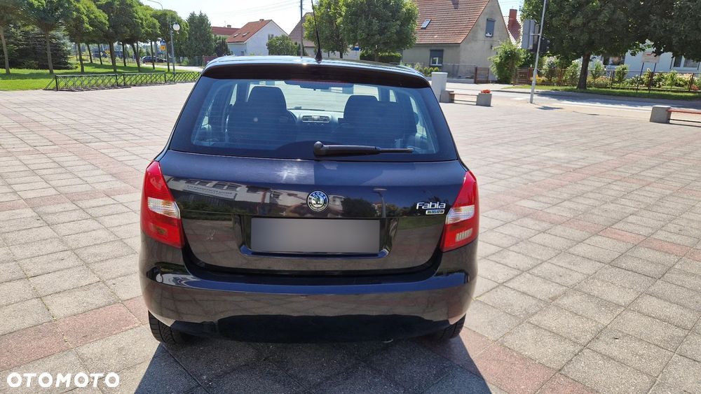 Skoda Fabia 1.4 16V Comfort - 8