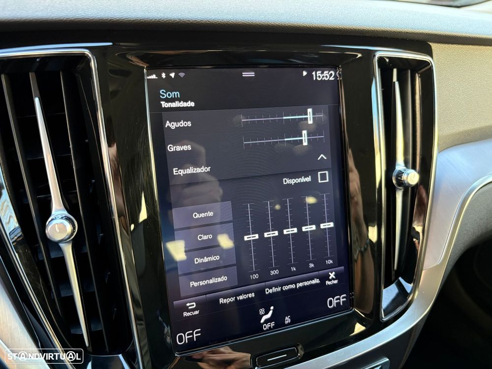 Volvo V60 2.0 D3 Momentum Plus - 30