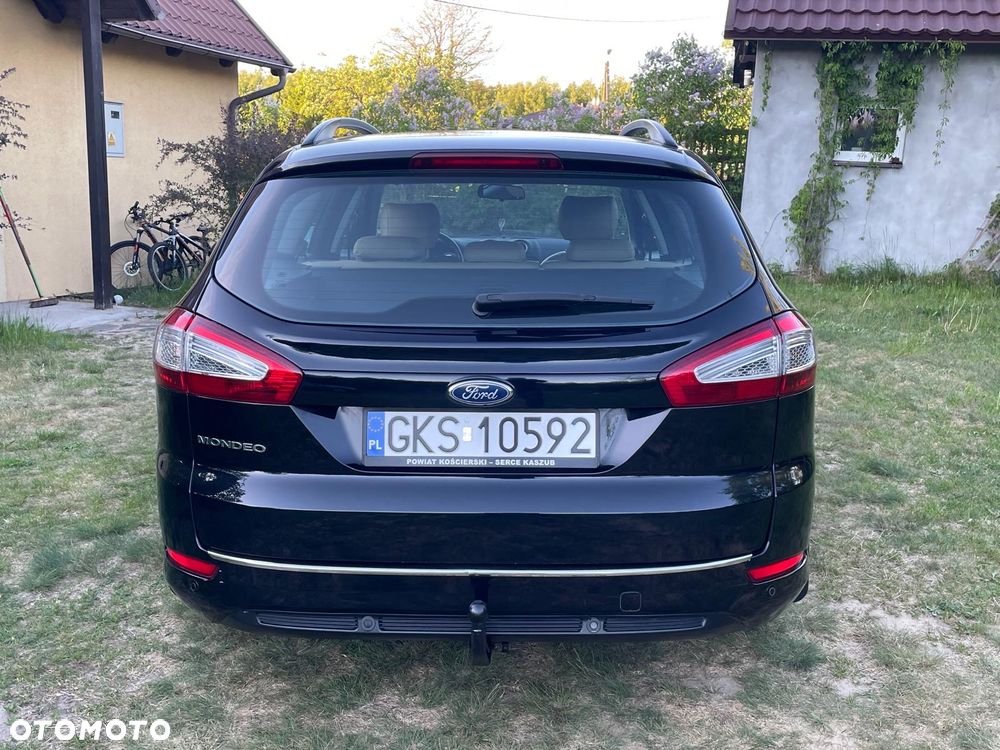 Ford Mondeo 2.0 TDCi Ambiente - 9