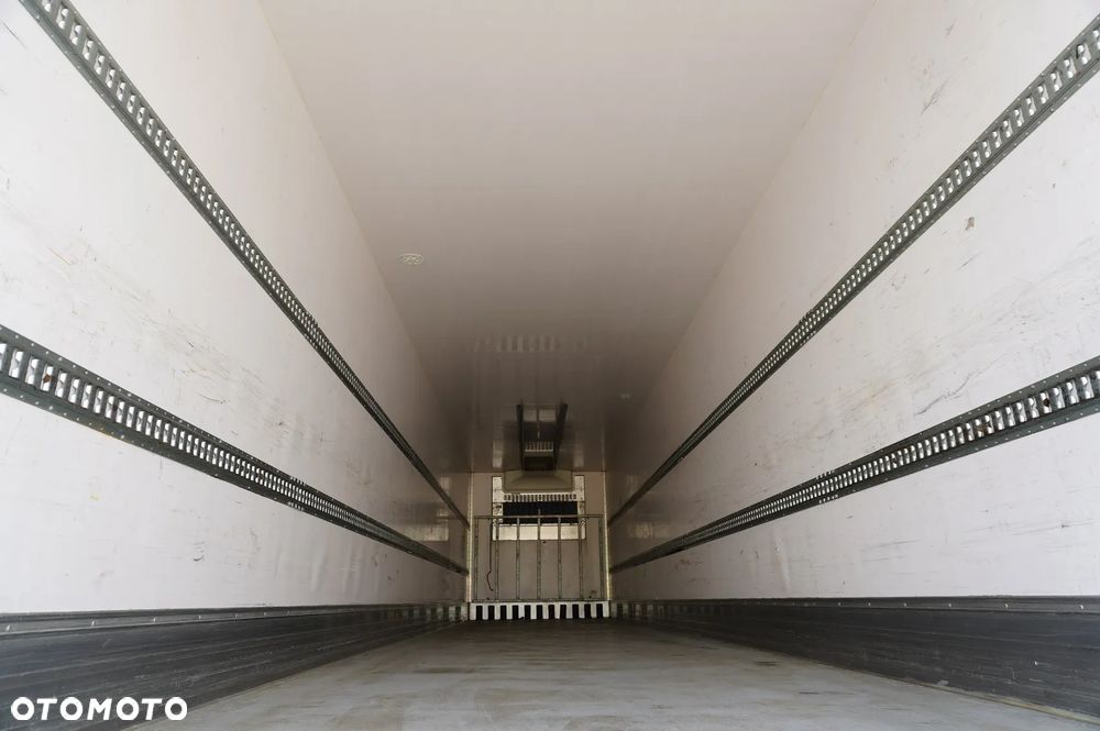 Lamberet Naczepa chłodnia / Carrier Vector 1550 / Winda Dhollandia 2500 kg_256136 - 14
