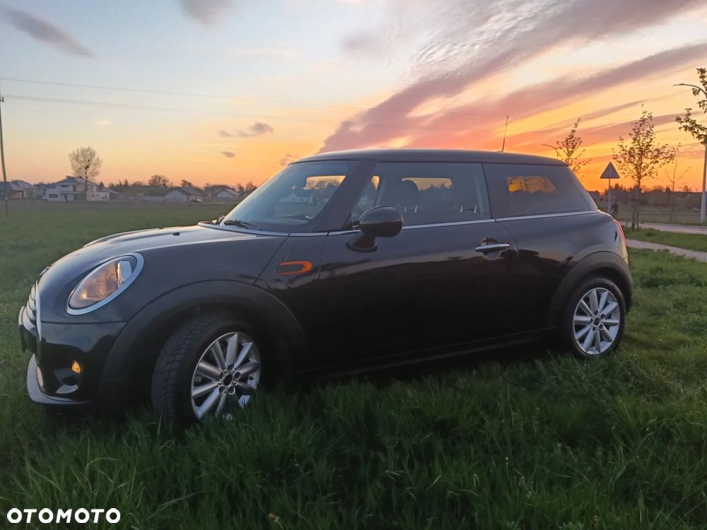 MINI ONE - 19