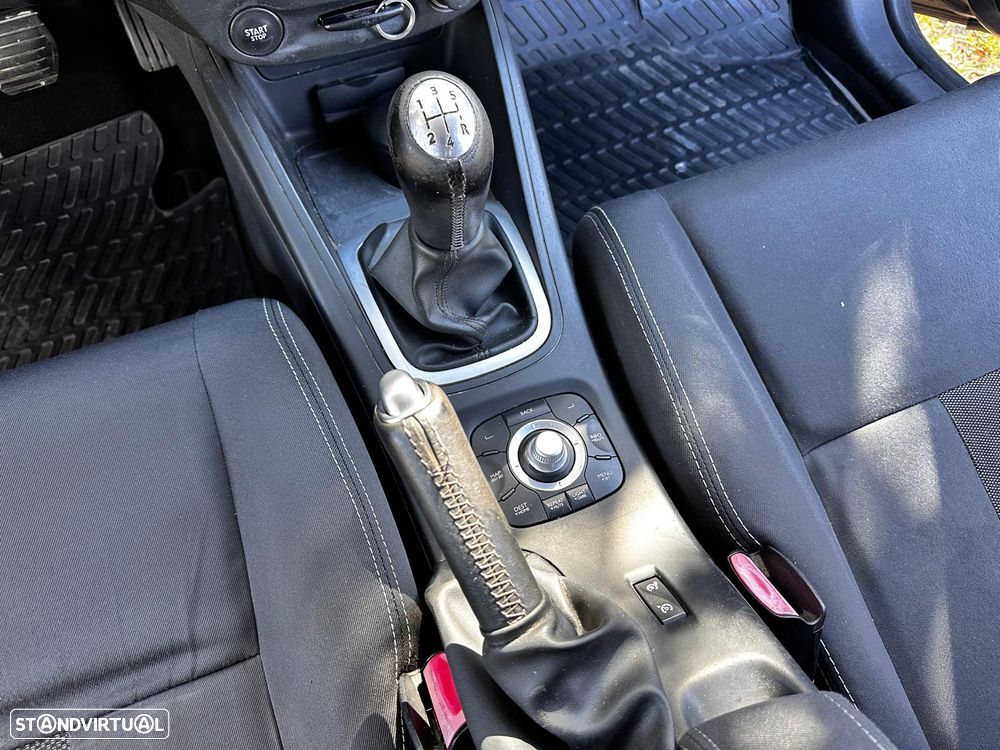 Renault Mégane Coupe 1.5 dCi Dynamique - 14