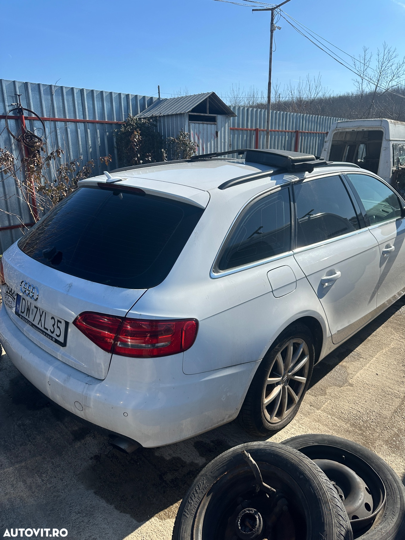 Dezmembrez Audi A4 B8 - 3