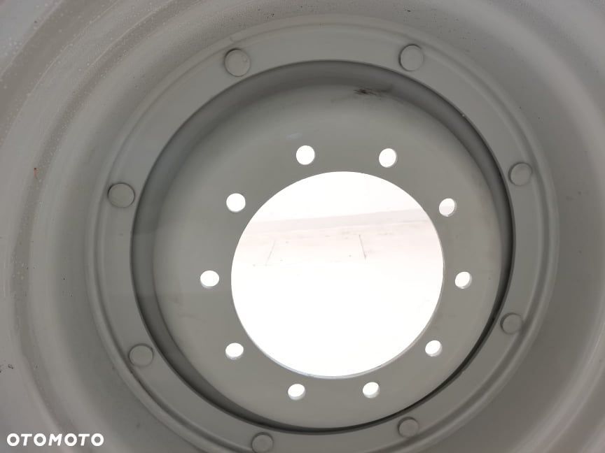 Felga Valtra T213 Versu {DW 30X16L} - 7