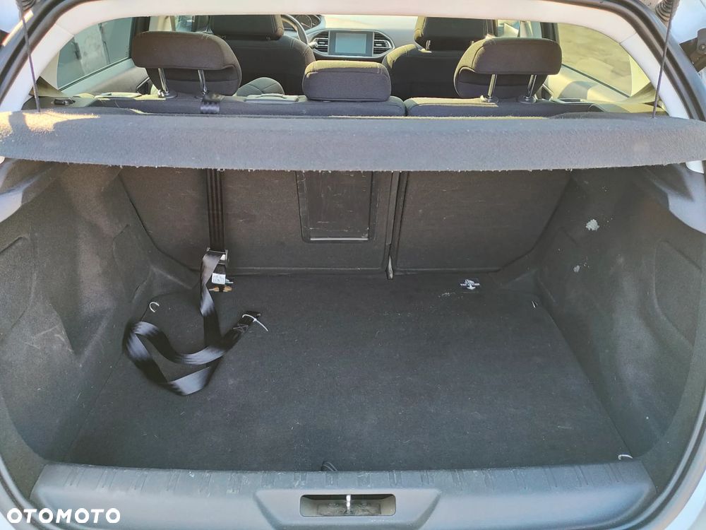 Peugeot 308 1.6 THP Allure - 21