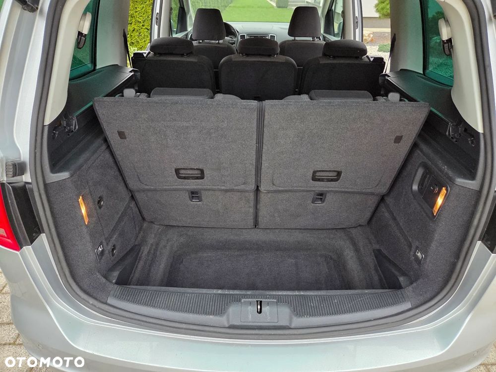 Volkswagen Sharan 2.0 TDI 4MOTION Blue Motion Style - 16