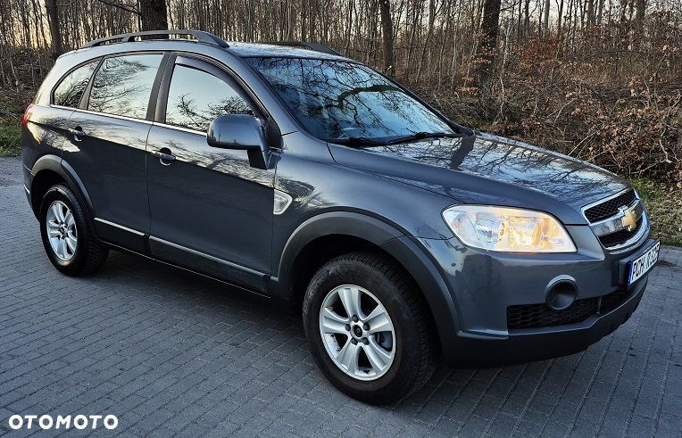 Chevrolet Captiva 2.0 4WD 5 Sitzer LT Exclusive - 1