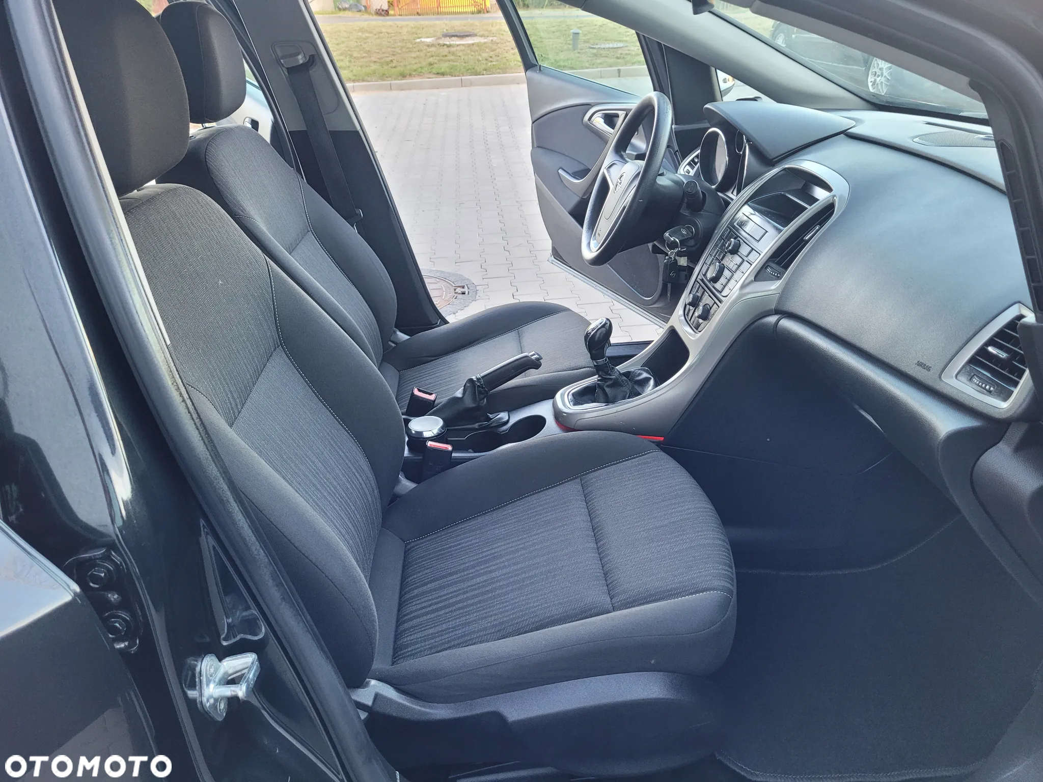 Opel Astra 1.4 Turbo Edition - 19