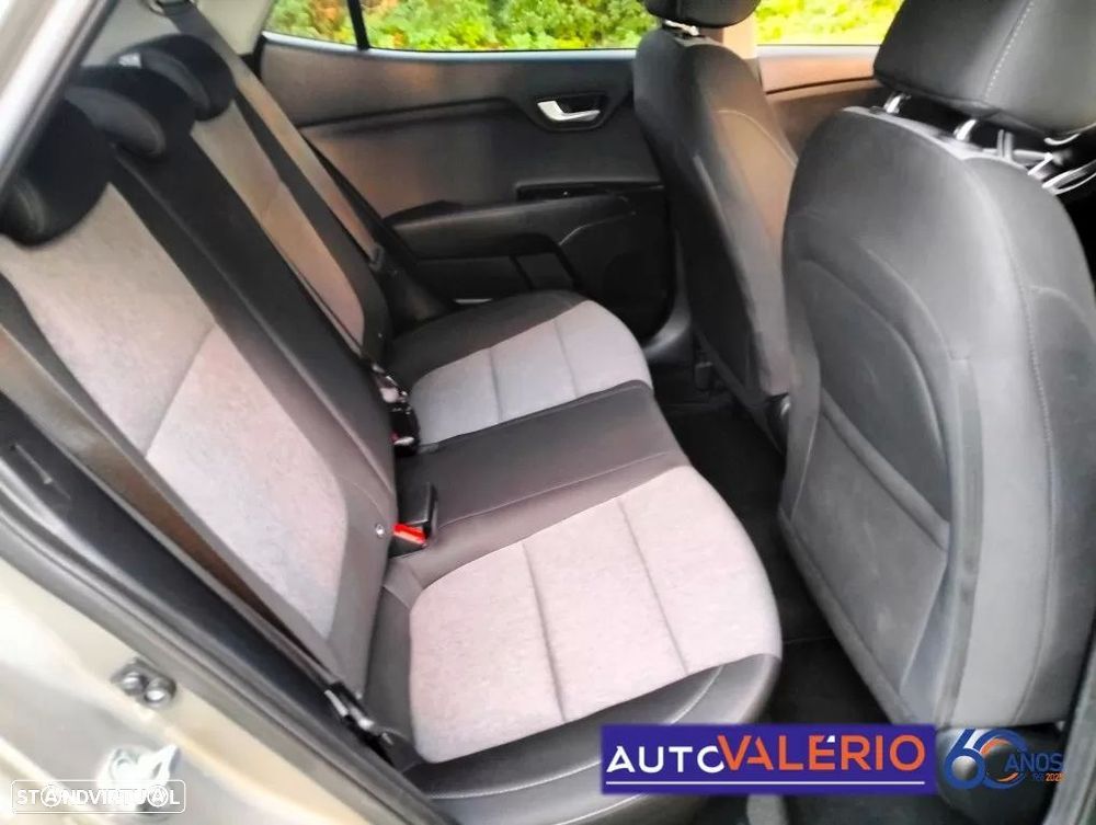 Kia Stonic 1.2 Dynamic - 27