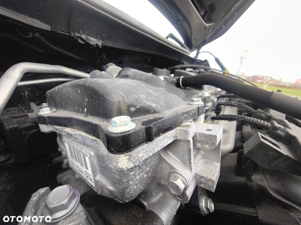 Toyota Corolla 1.8 Hybrid Comfort - 25