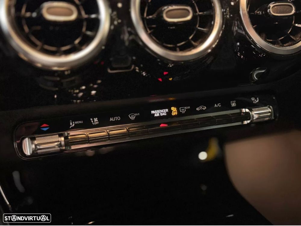 Mercedes-Benz A 250 e Style Plus - 18