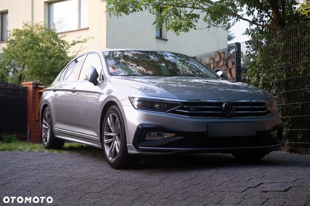 Volkswagen Passat 2.0 TSI Elegance DSG - 17