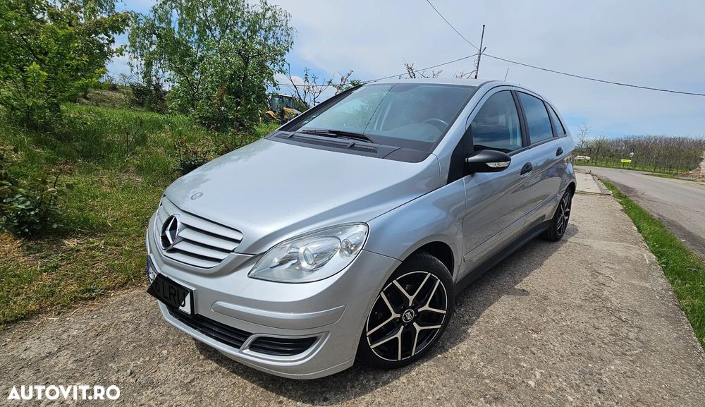 Mercedes-Benz B 180 CDI Autotronic - 1