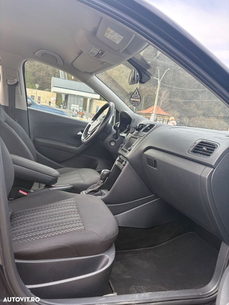 Volkswagen Polo - 12