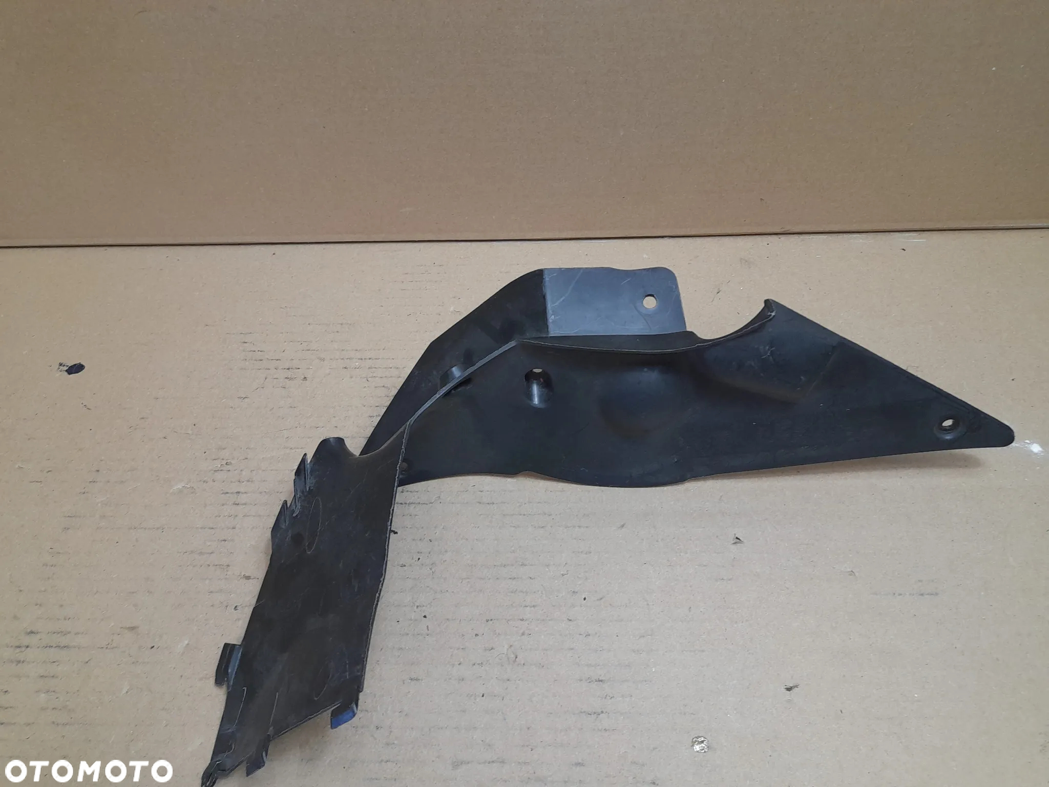 Kawasaki ER-6f 650 (2009 - 2011) Wypełnienie osłona prawa owiewka - 5