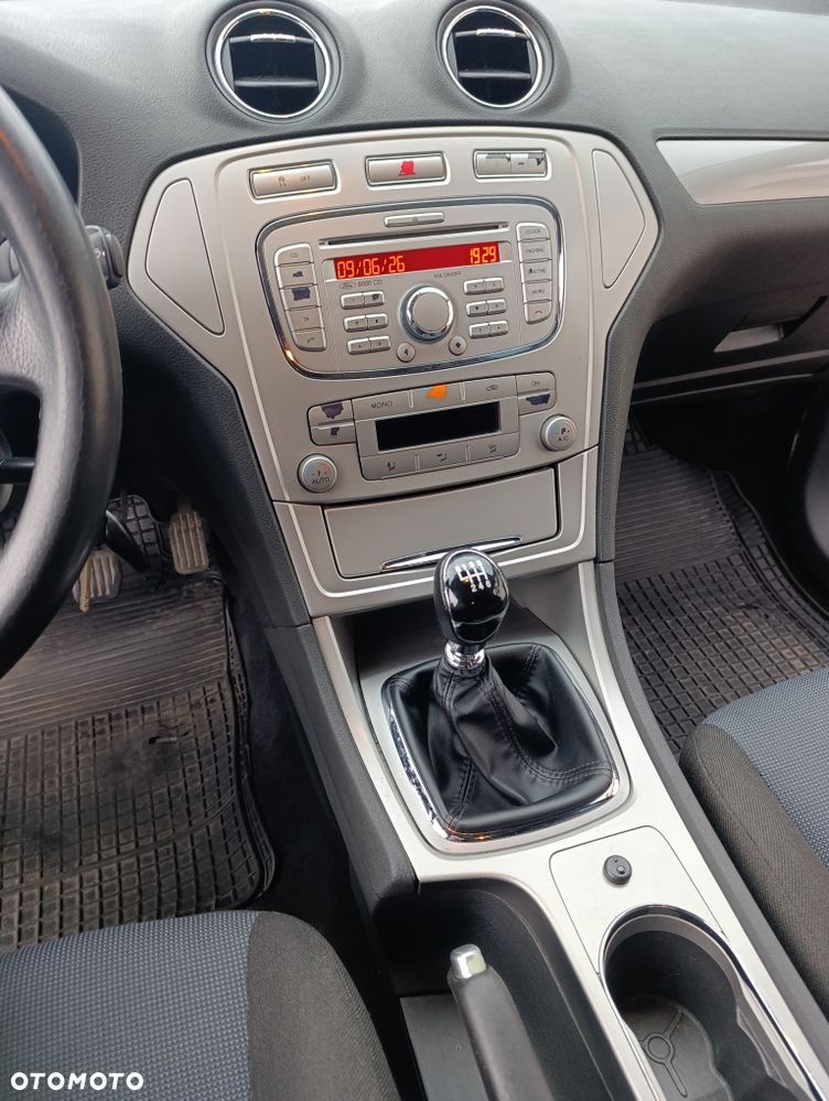 Ford Mondeo - 7