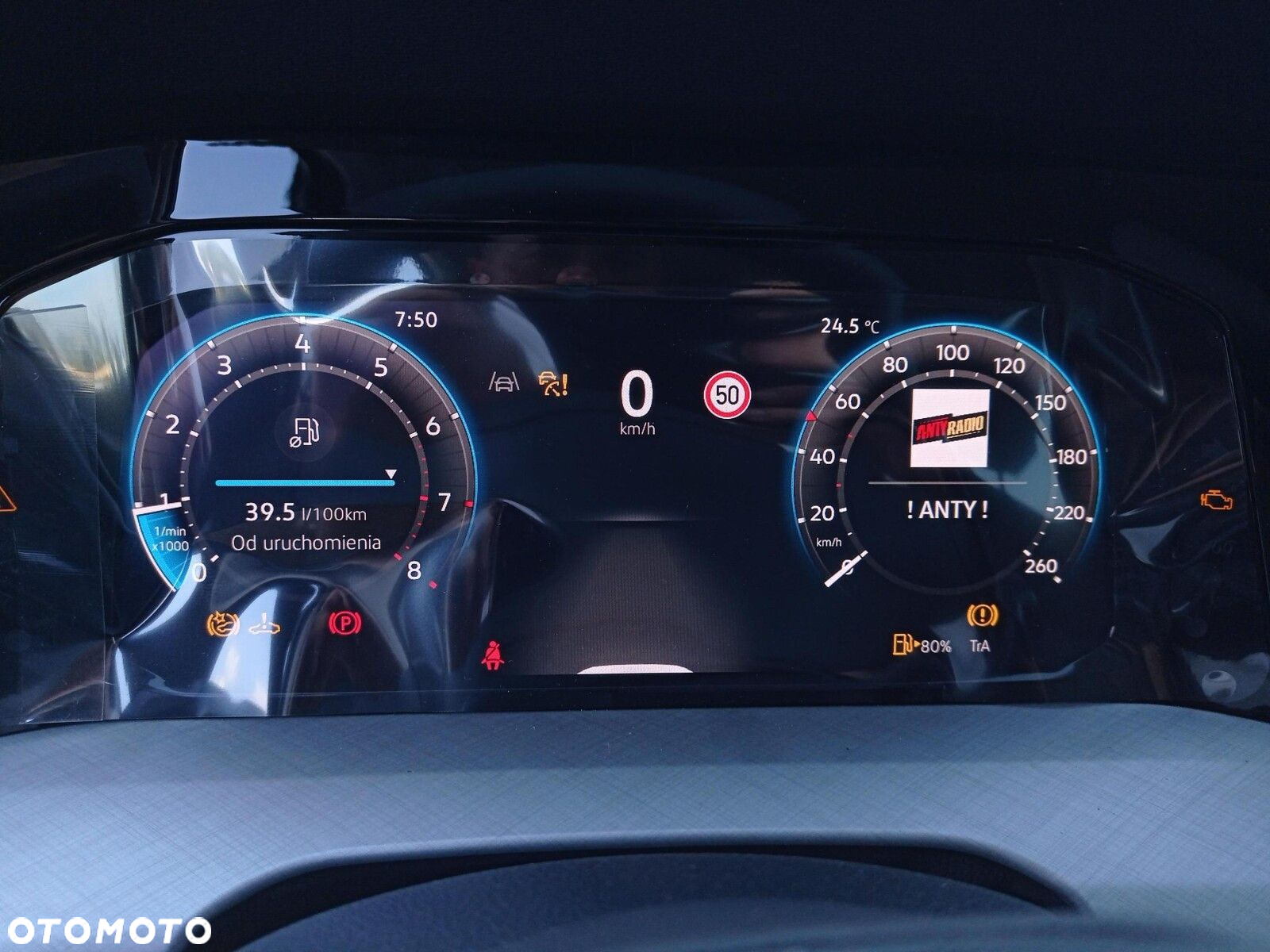 Volkswagen Golf VIII 1.5 TSI Life Plus - 27
