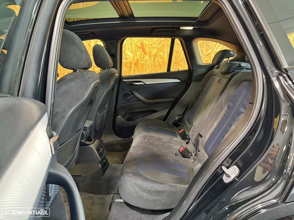 BMW X1 18 d sDrive Auto Pack M - 21