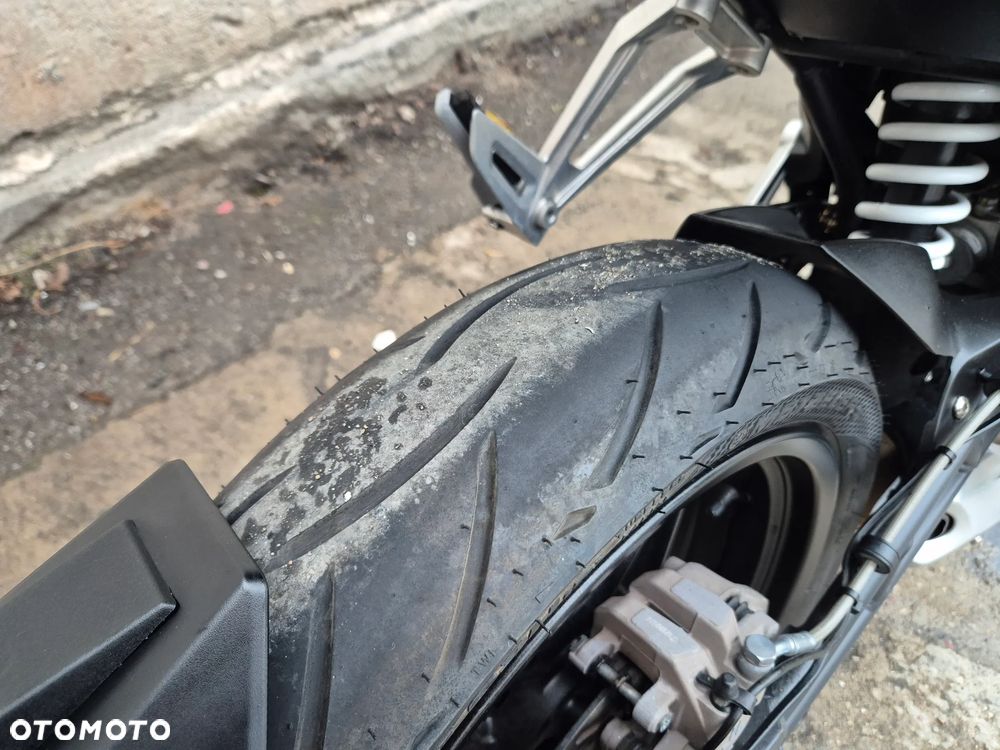 CFMoto 300NK - 7