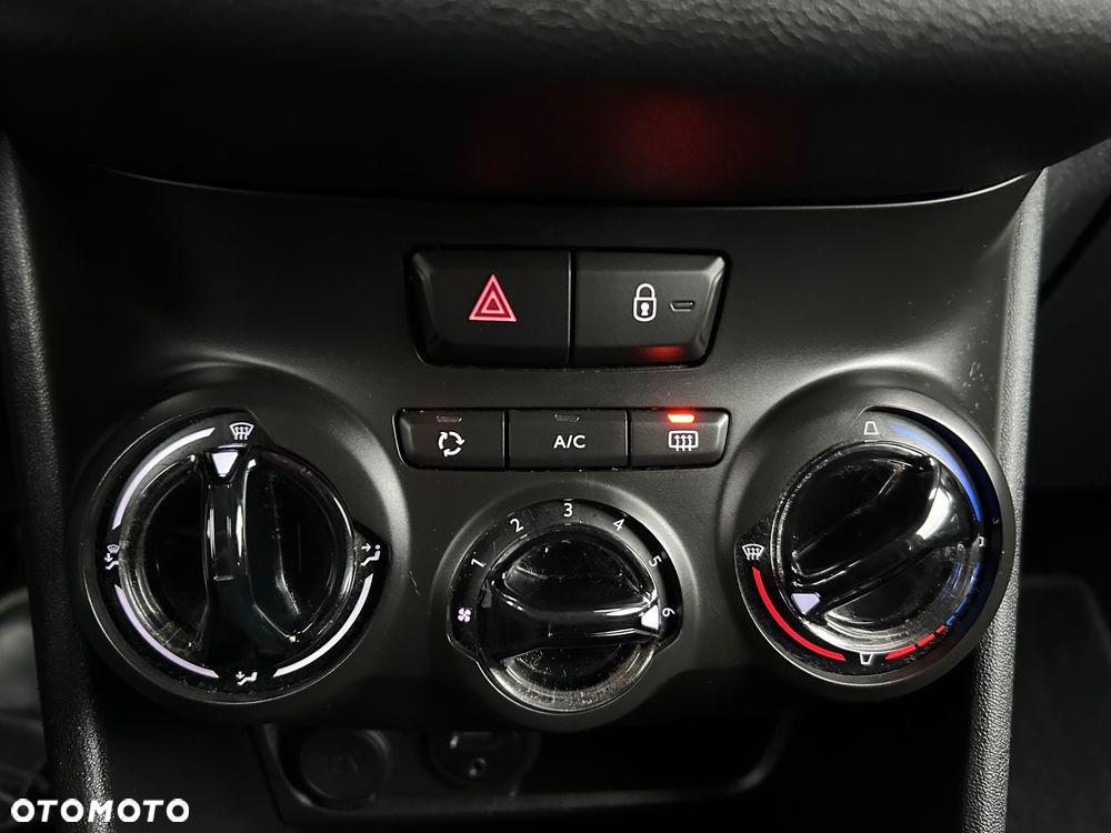 Peugeot 208 68 VTI Access - 32