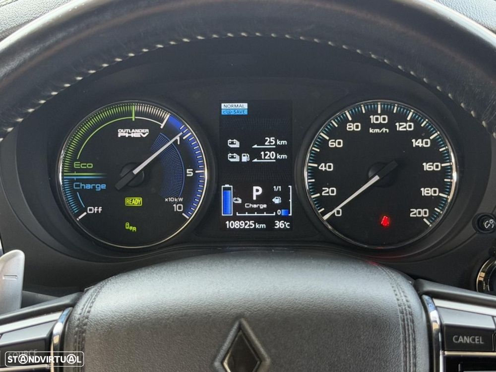 Mitsubishi Outlander 2.0 Instyle Navi - 10