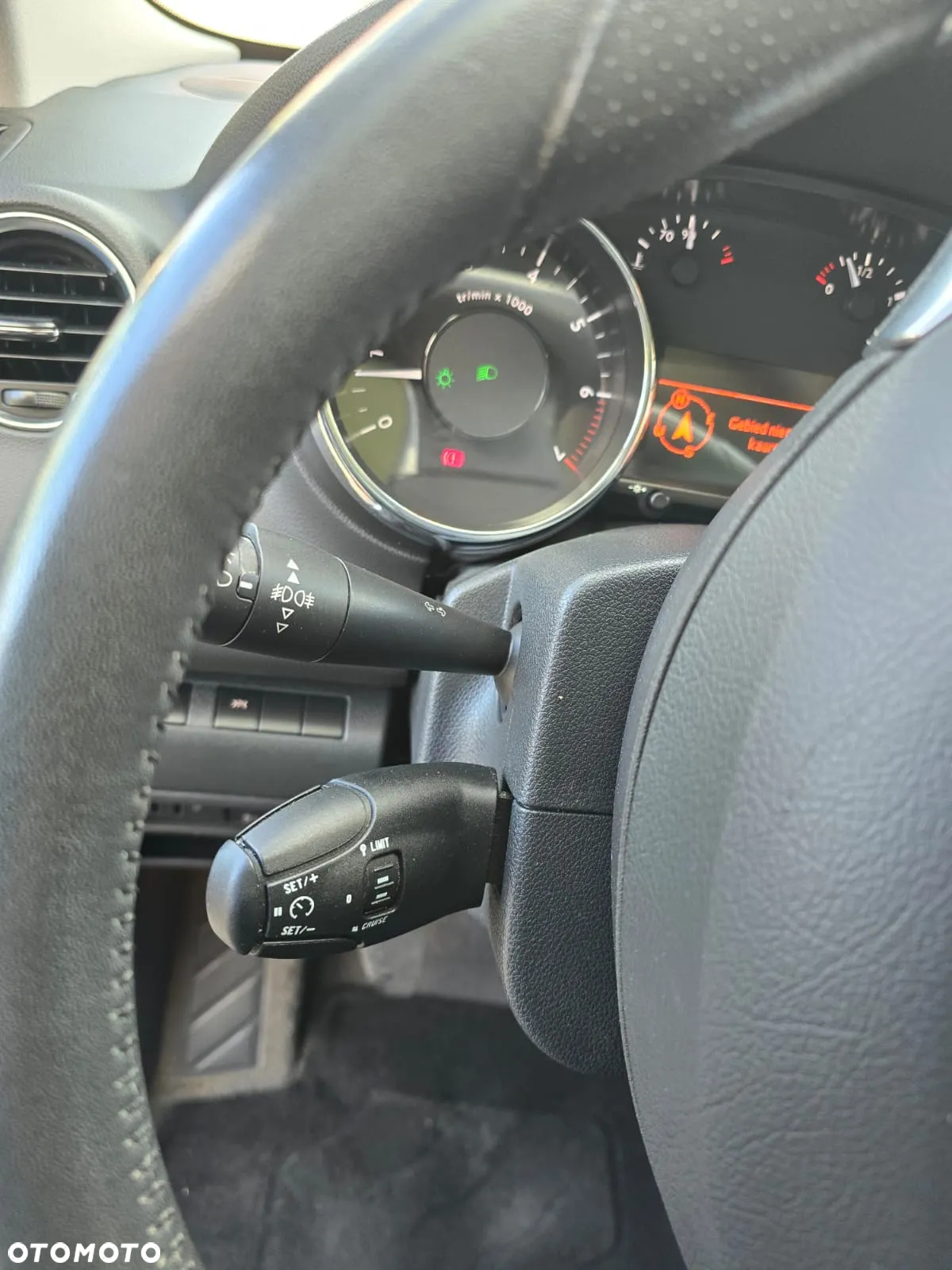 Peugeot 3008 1.6 THP Allure - 14