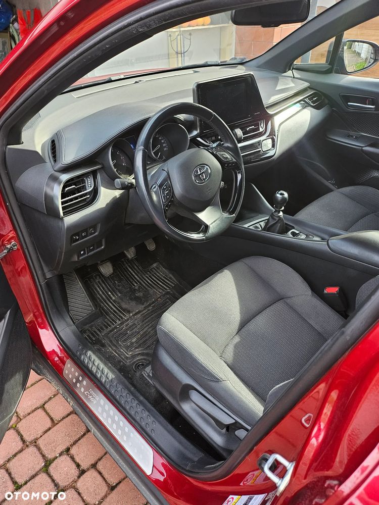 Toyota C-HR - 9
