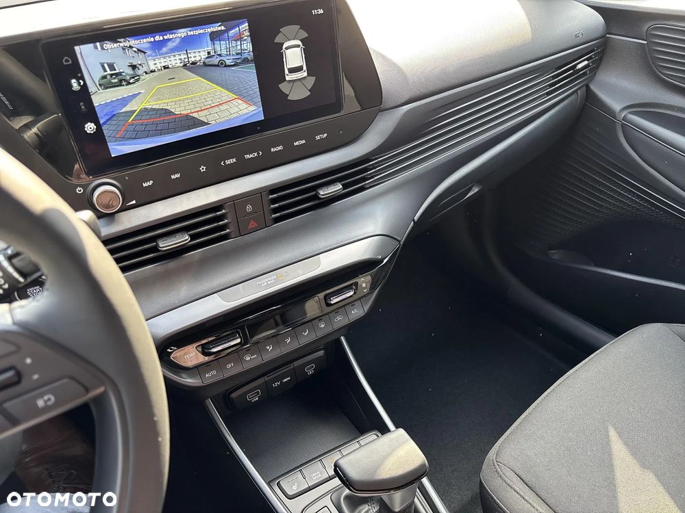 Hyundai Bayon 1.0 T-GDI Smart Black DCT - 16