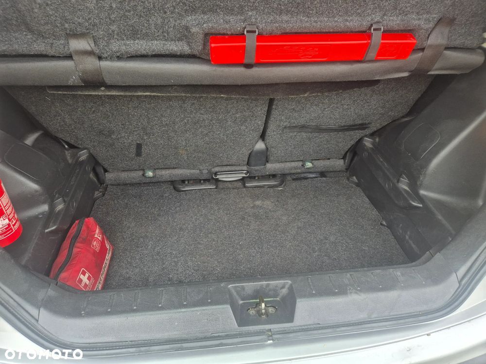 Nissan Note 1.4 Visia - 11
