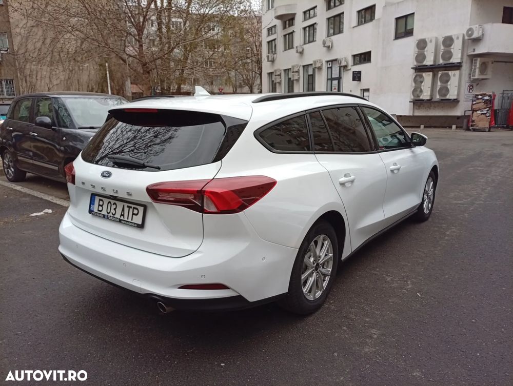 Ford Focus 1.5 EcoBlue Active Business - 3