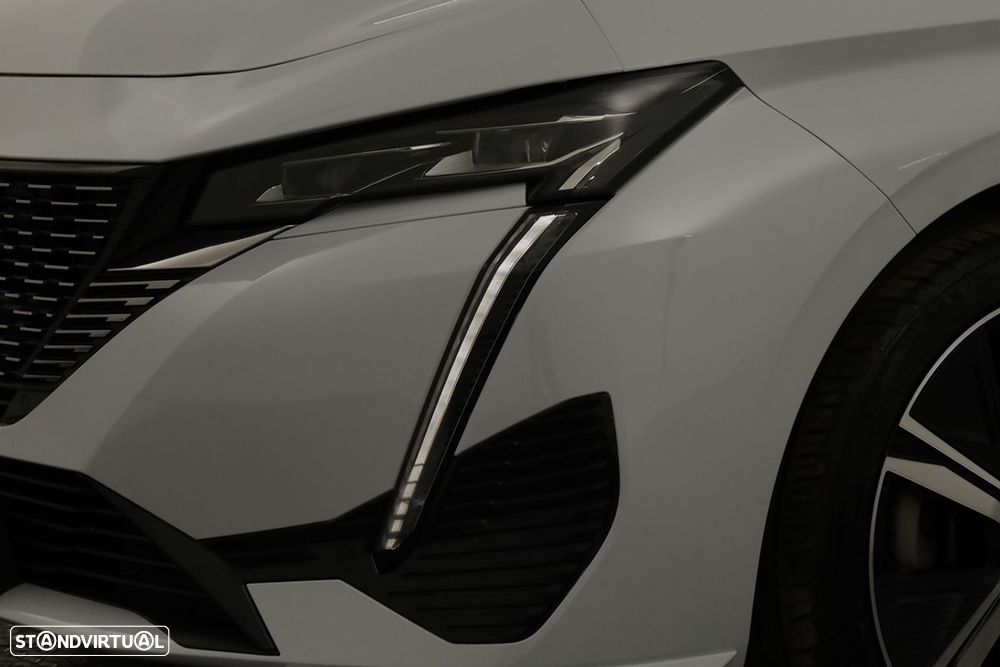 Peugeot 308 1.2 PureTech GT EAT8 - 6