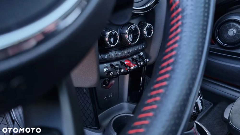 MINI John Cooper Works - 13