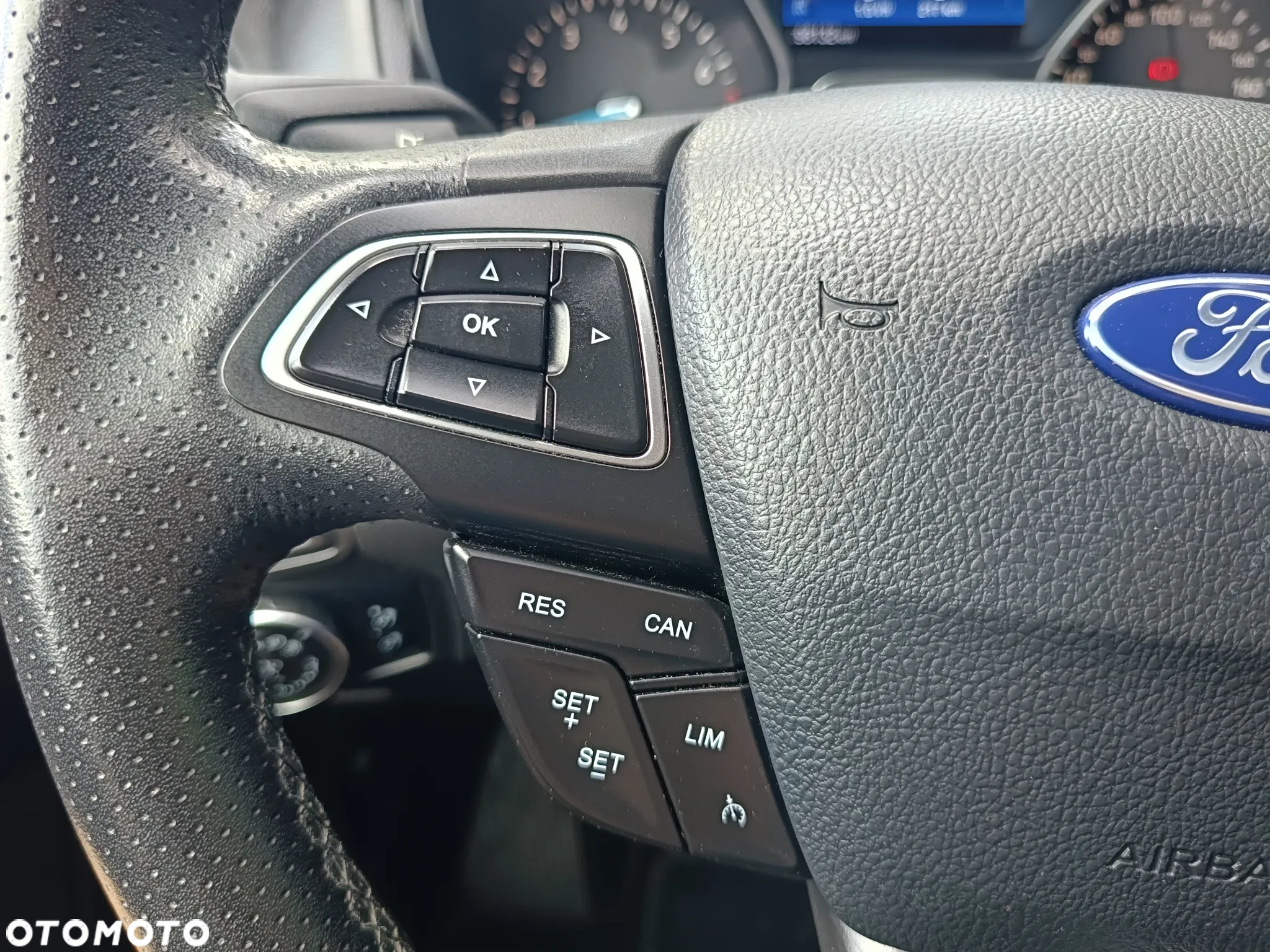 Ford Focus - 31