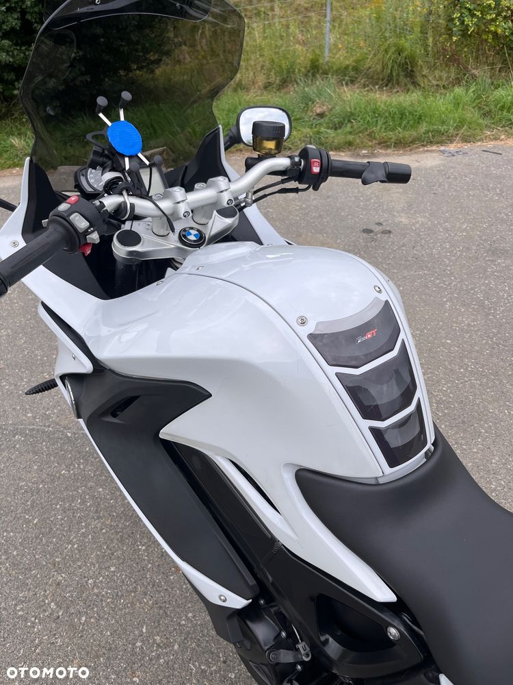 BMW F - 20