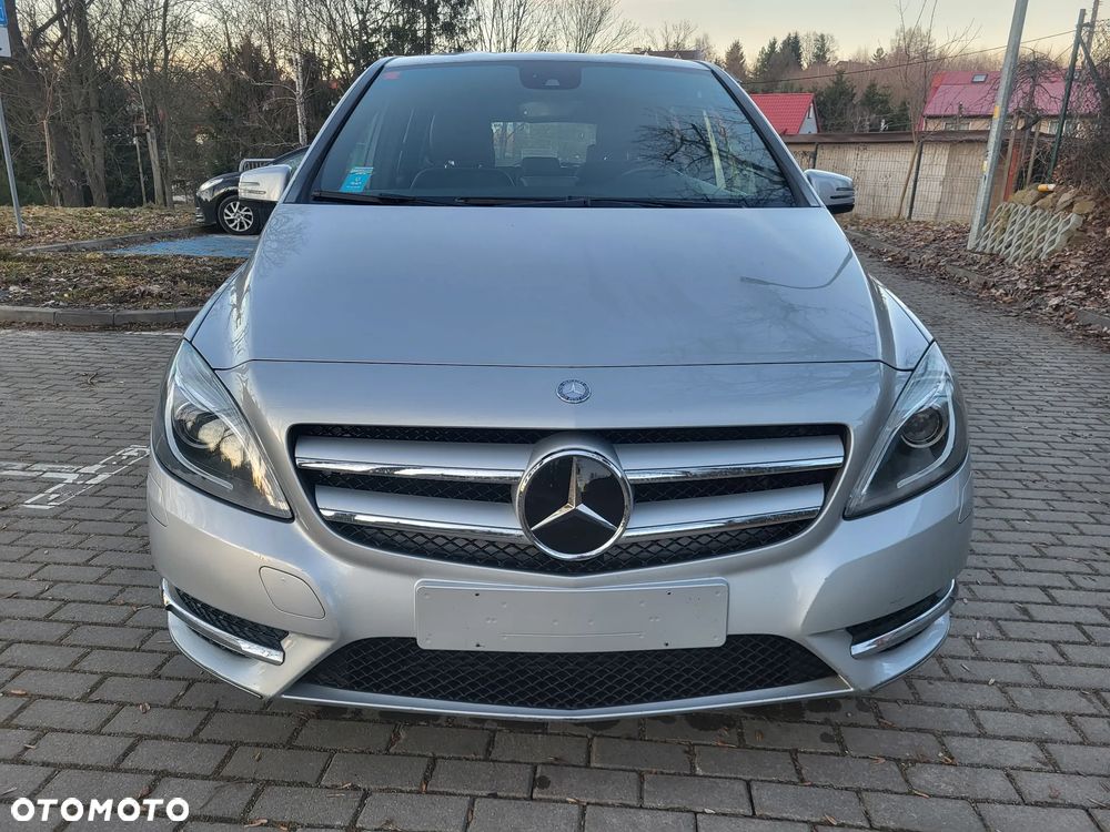 Mercedes-Benz Klasa B 180 CDI (BlueEFFICIENCY) - 10
