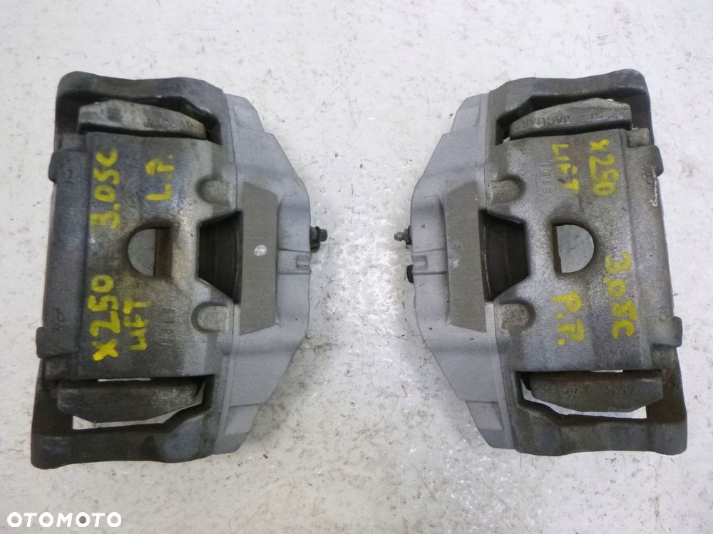 XF X250 LIFT 3.0 SC ZACISK HAMULCOWY ZACISKI PRZÓD - 2