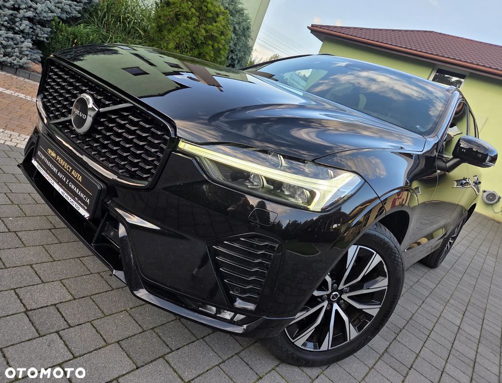 Volvo XC 60 B4 D AWD Ultimate Bright - 2