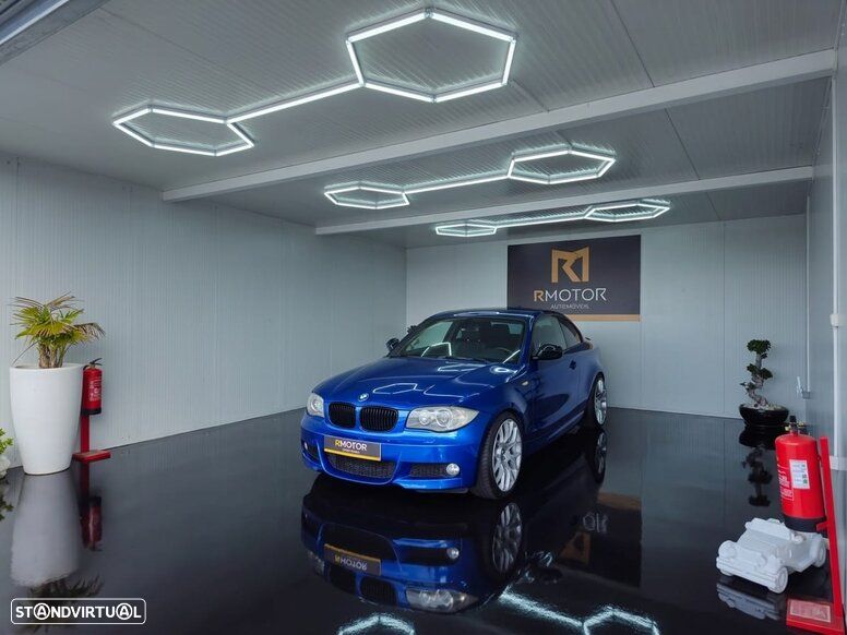 BMW 118 d Limited Edition Lifestyle c/ M Sport Pack - 3