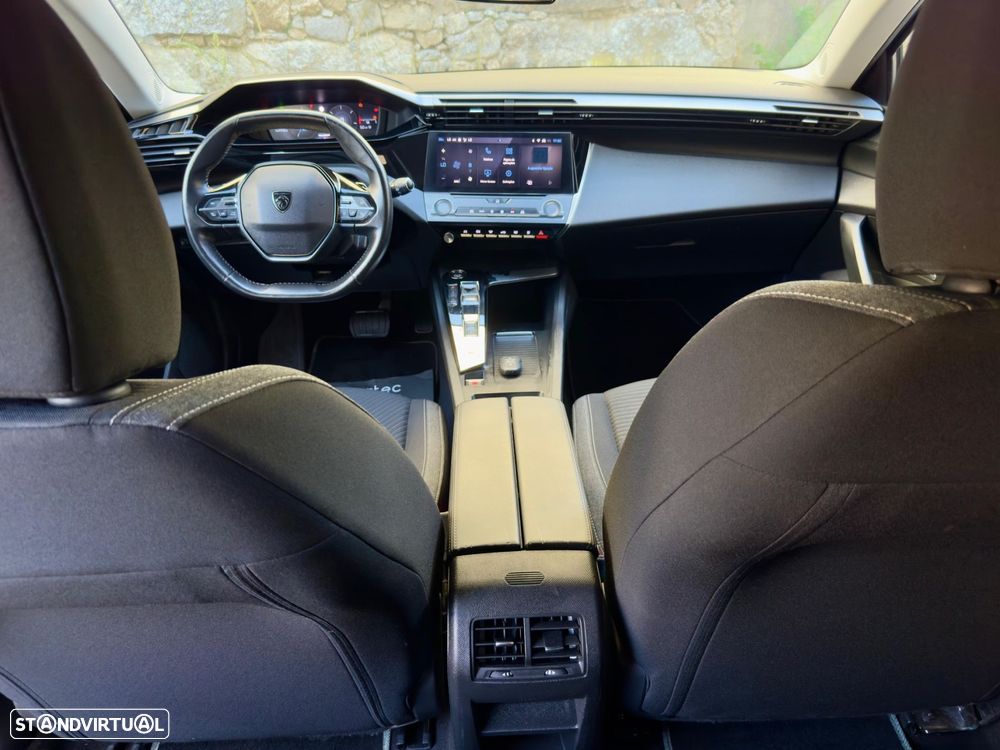 Peugeot 308 SW 1.2 PureTech Allure EAT8 - 28