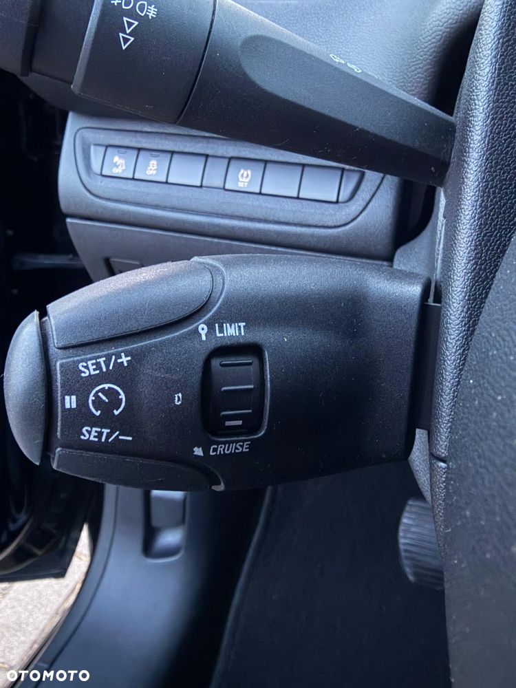 Peugeot 208 1.4 HDi Business Line - 31