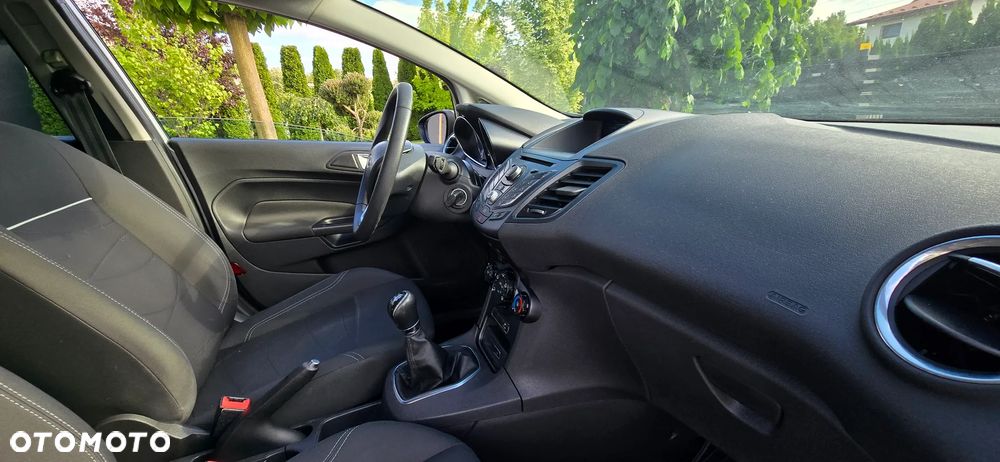 Ford Fiesta 1.25 SYNC Edition - 13