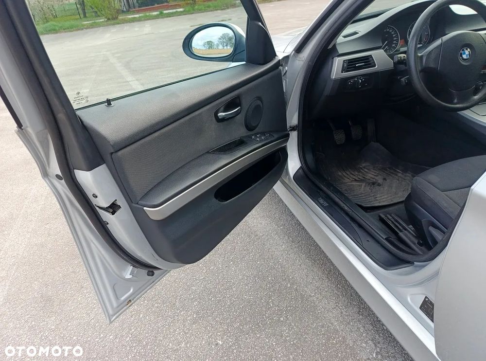 BMW Seria 3 - 20
