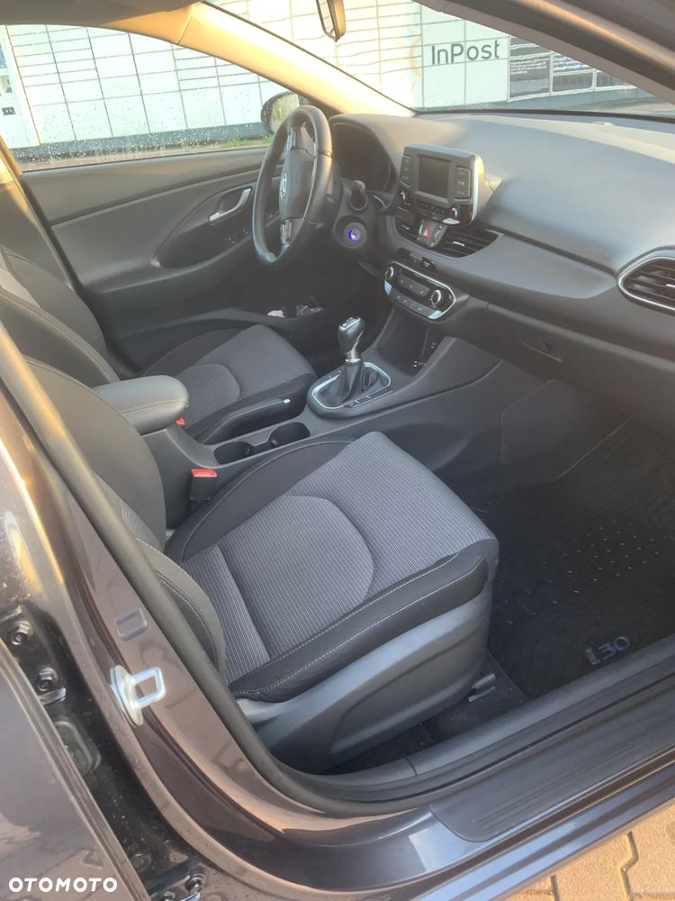 Hyundai i30 1.4 Classic + - 3